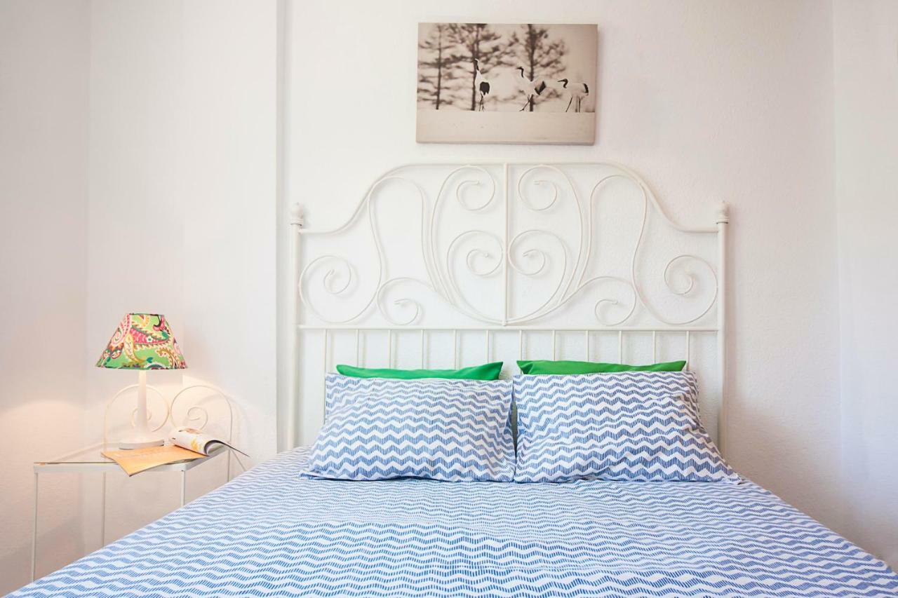 Camas Freshapartments By Bossh! Apartments Malaga Exterior photo